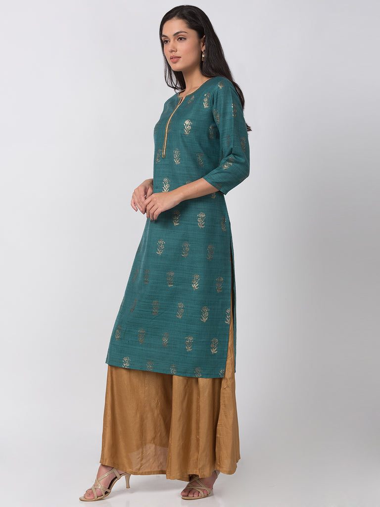Women Straight Three-Fourth Green Kurta