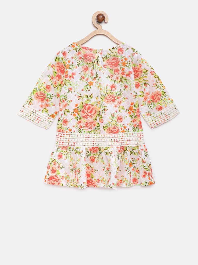 Kids Girls Flared Three-Fourth Peach Kurta