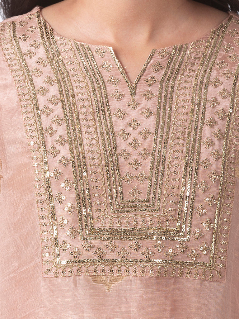 Women Straight Three-Fourth Pink Kurta