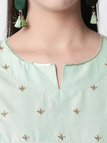 Festive Women A Line Three-Fourth Sap Green Kurta