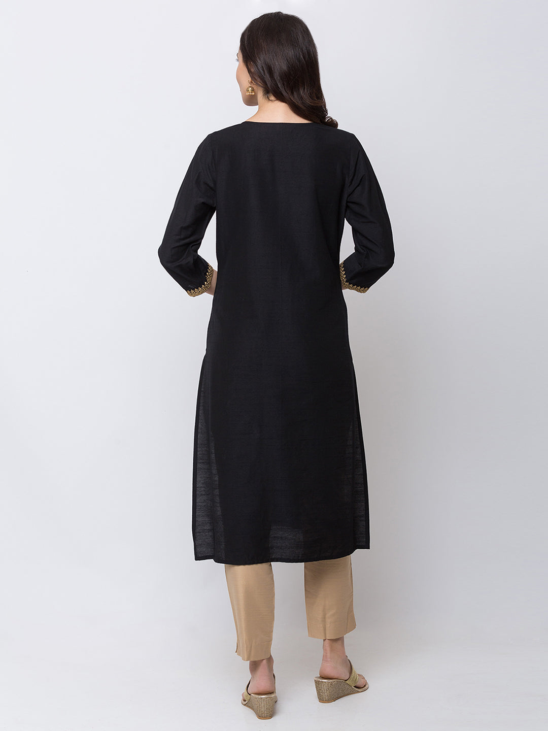 Women Straight Three-Fourth Black Kurta
