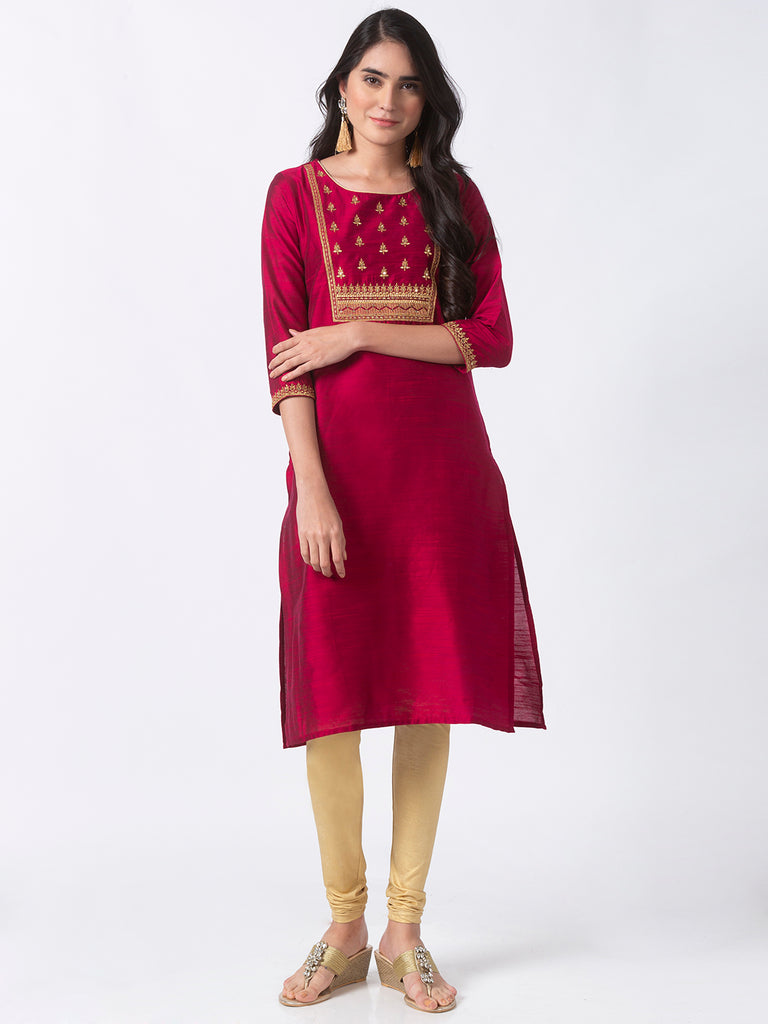 Women Straight Three-Fourth Magenta Kurta