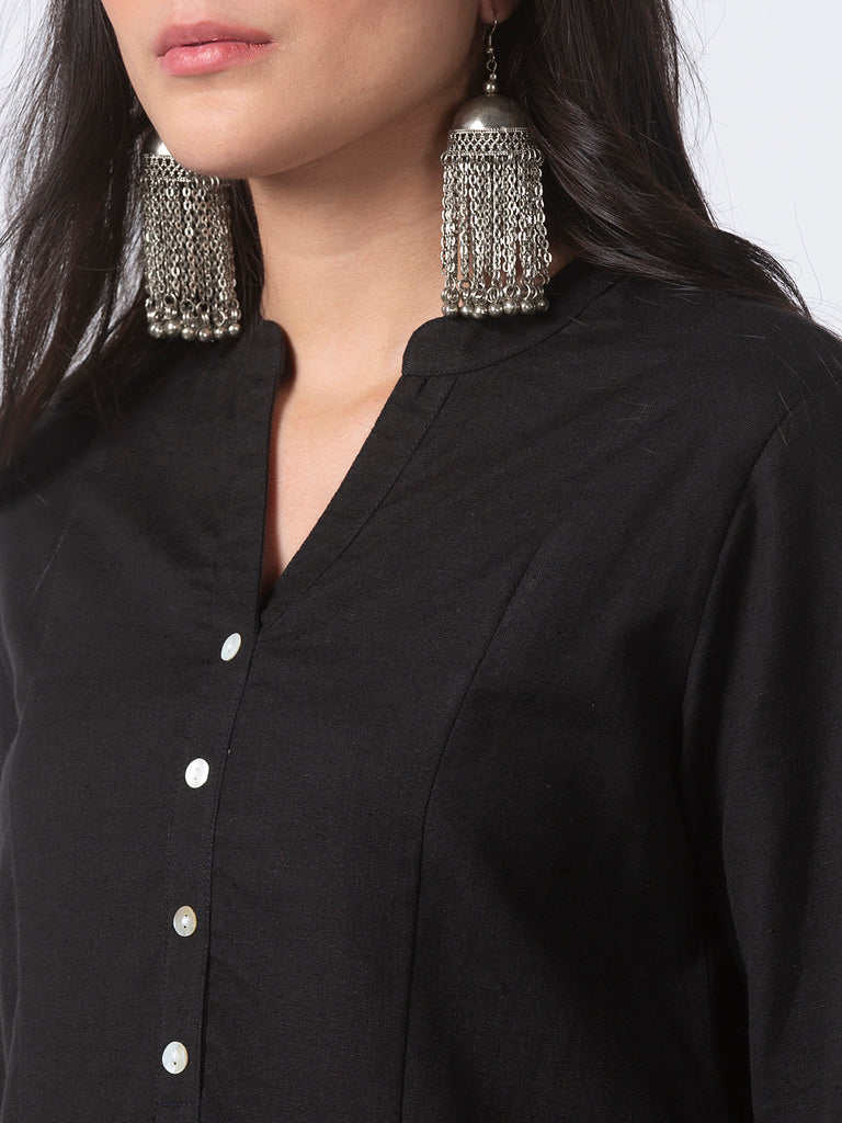 Core Women Straight Three-Fourth Black Kurta