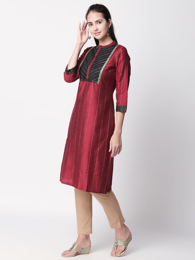 Women Straight Three-Fourth Maroon Kurta