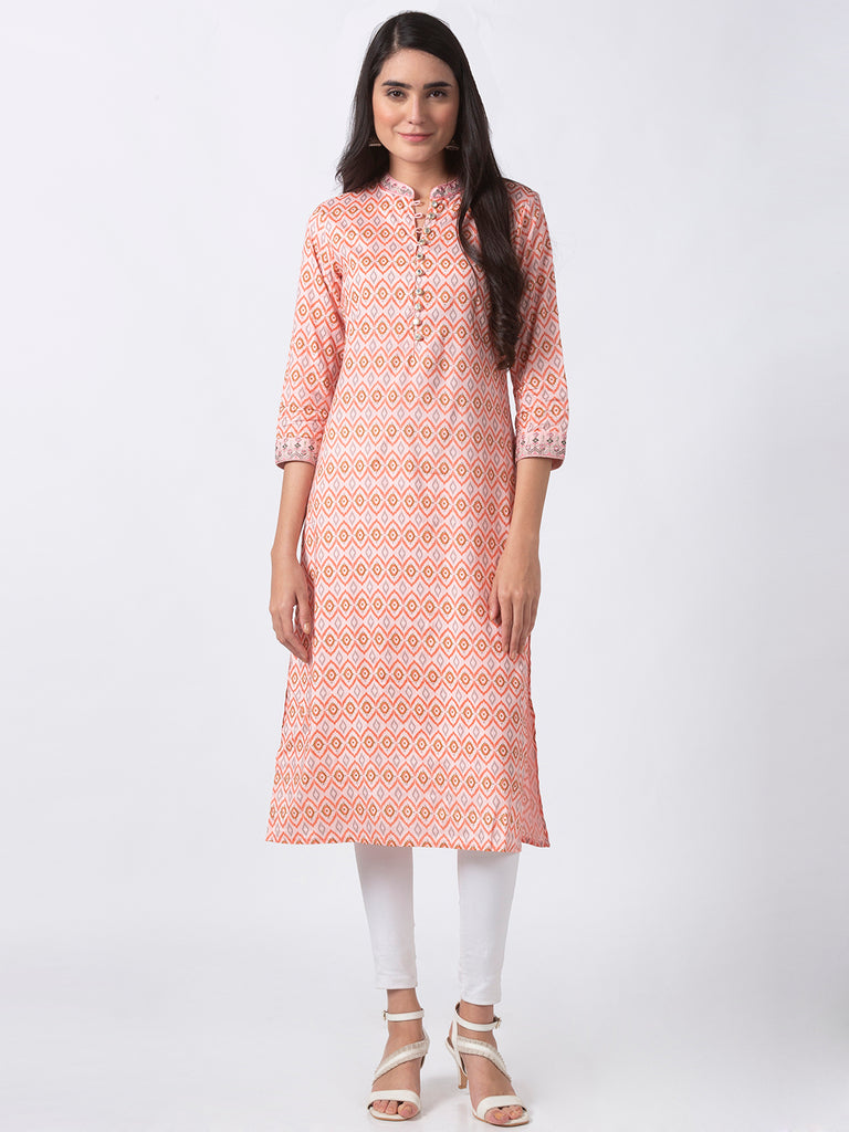 Women Straight Three-Fourth Pink Kurta