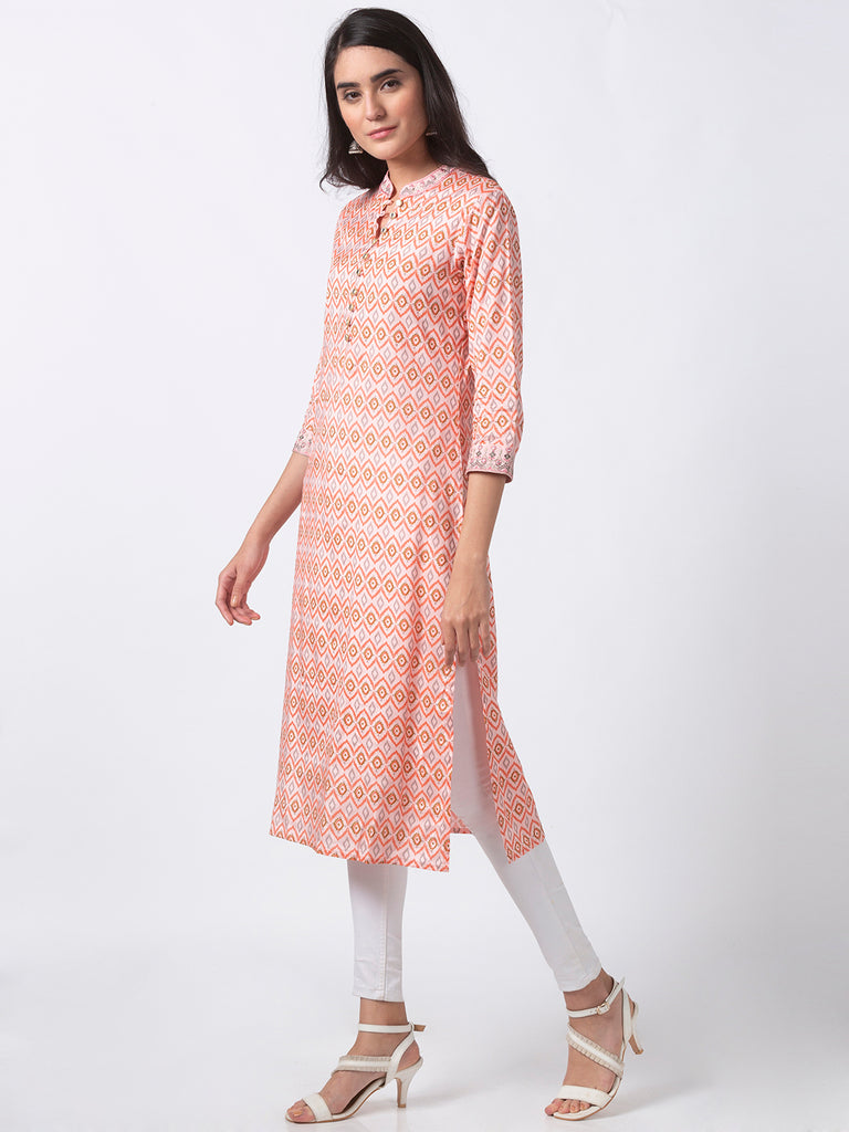 Women Straight Three-Fourth Pink Kurta