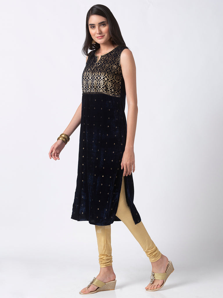 Women Straight Three-Fourth Navy Kurta