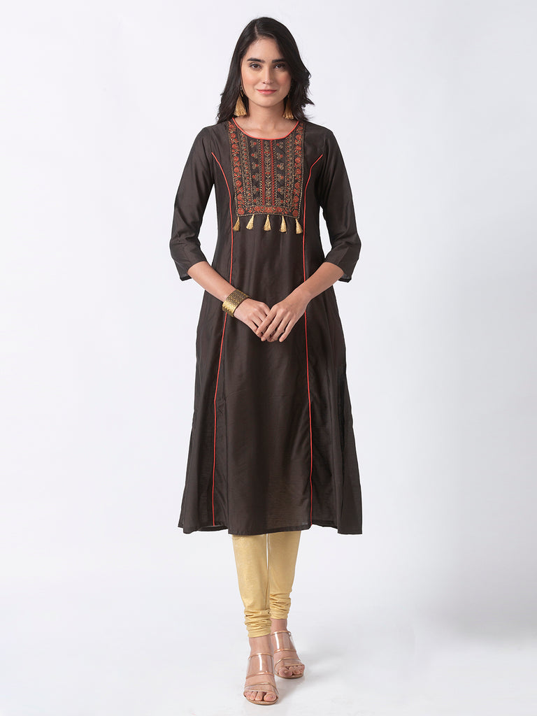 Women A Line Three-Fourth Olive Kurta