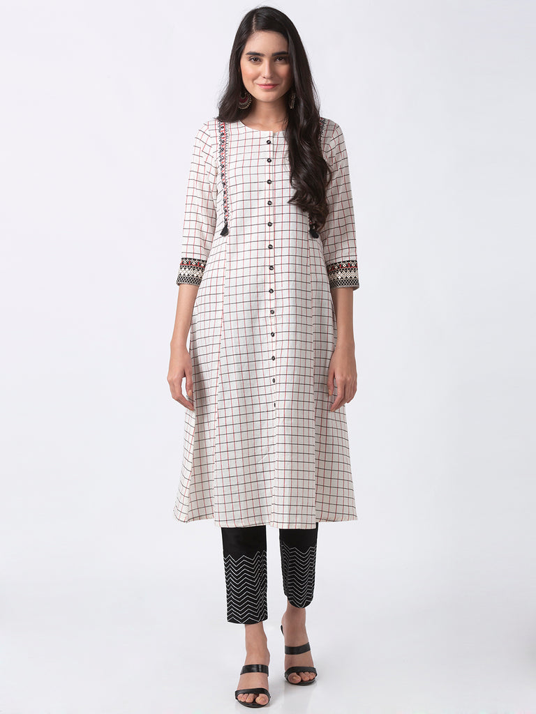 Women A Line Three-Fourth Ecru Kurta