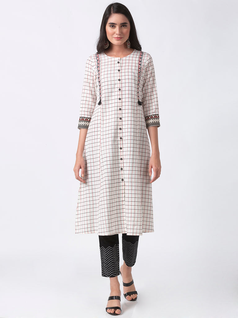 Women A Line Three-Fourth Ecru Kurta