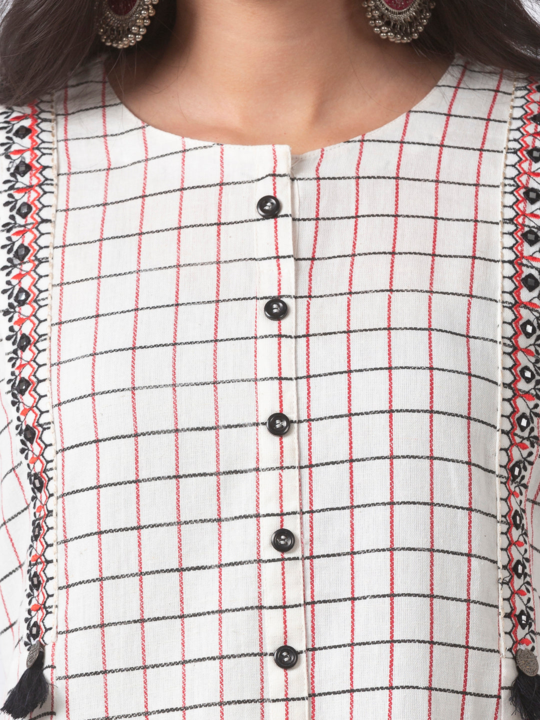 Women A Line Three-Fourth Ecru Kurta