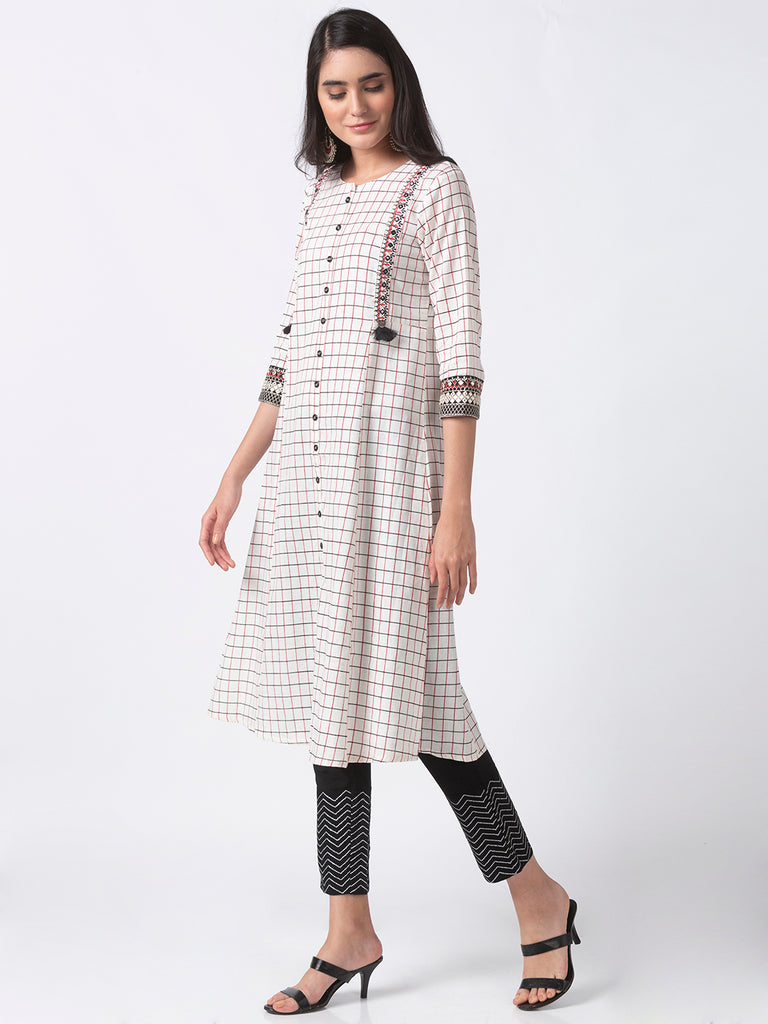 Women A Line Three-Fourth Ecru Kurta