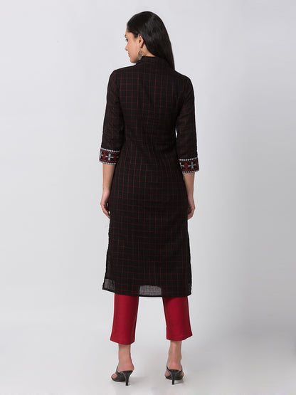 Women Straight Three-Fourth Black Kurta