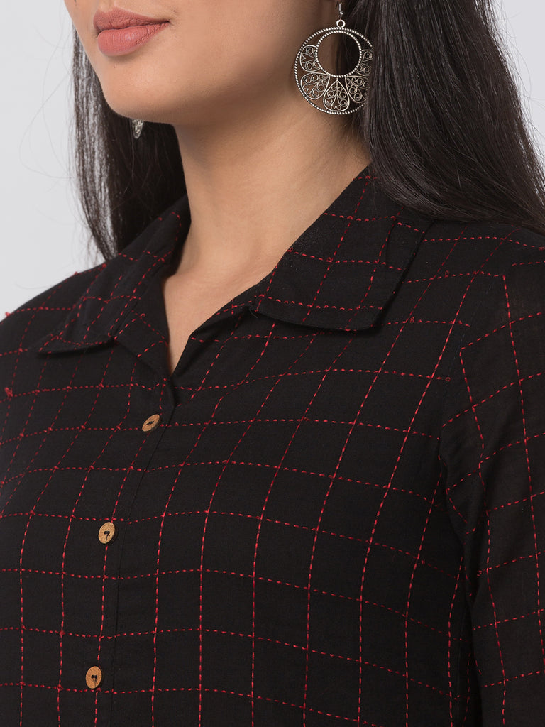 Women Straight Three-Fourth Black Kurta