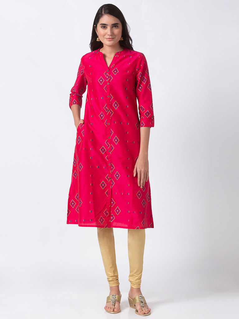 Women A Line Three-Fourth Fuchsia Kurta
