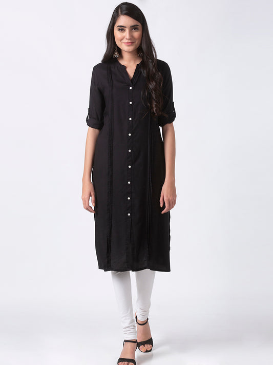 Core Women Straight Three-Fourth Black Kurta