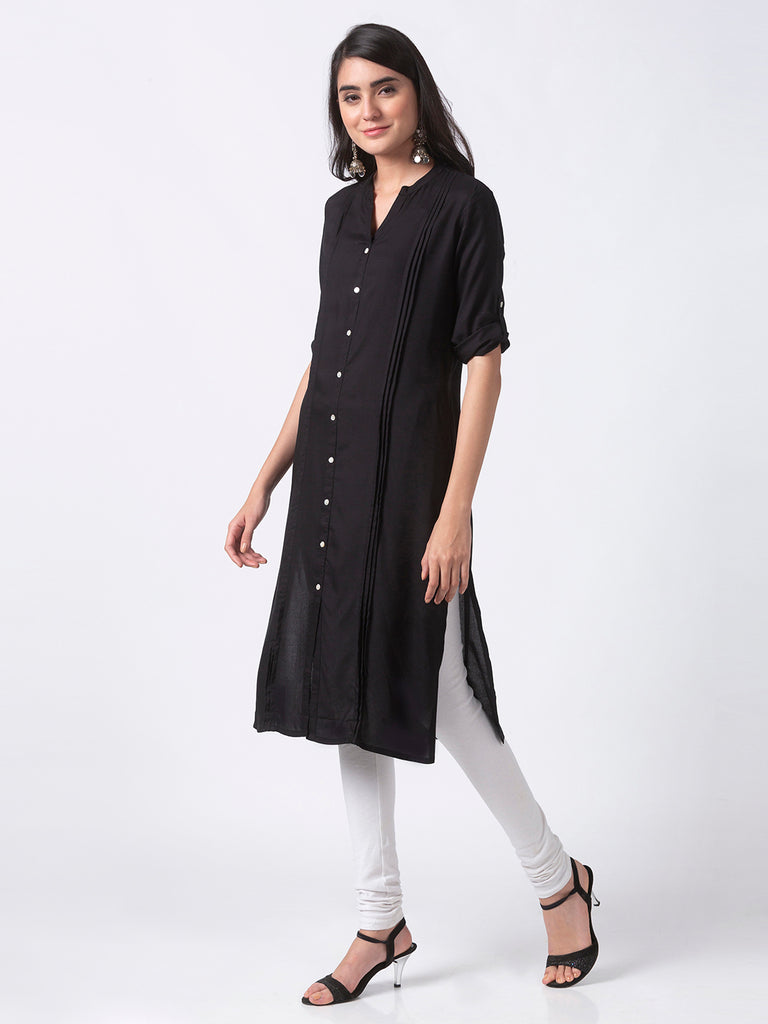 Core Women Straight Three-Fourth Black Kurta