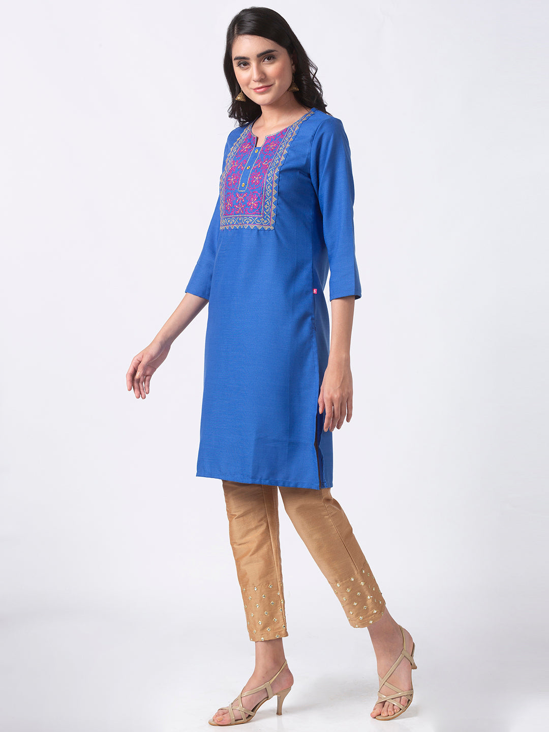 Women Straight Three-Fourth Blue Kurta