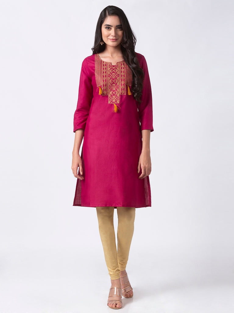Women Straight Three-Fourth Magenta Kurta