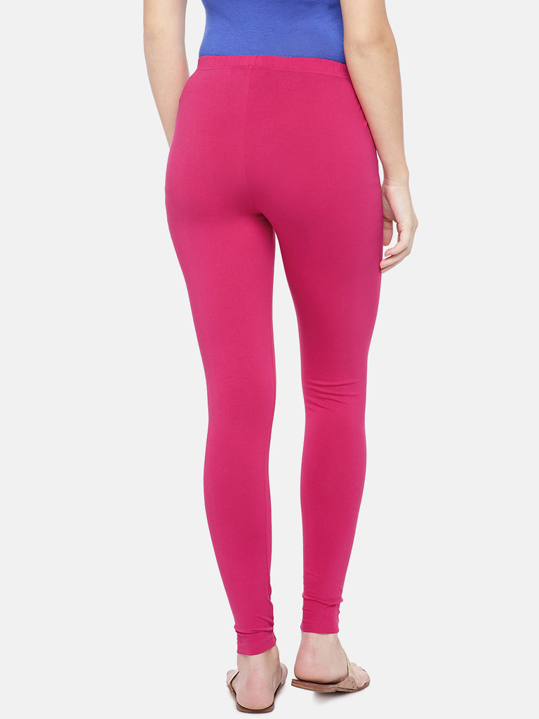 Core Women Straight Fuchsia Leggings