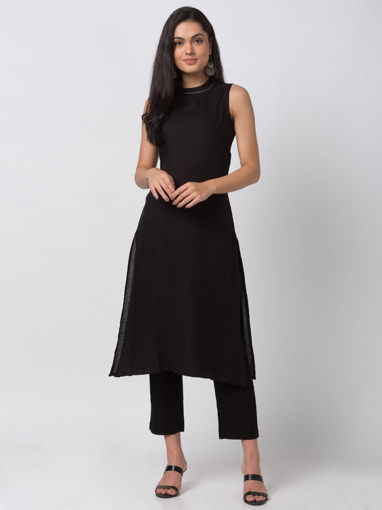 Women A Line Sleeveless Black Kurta