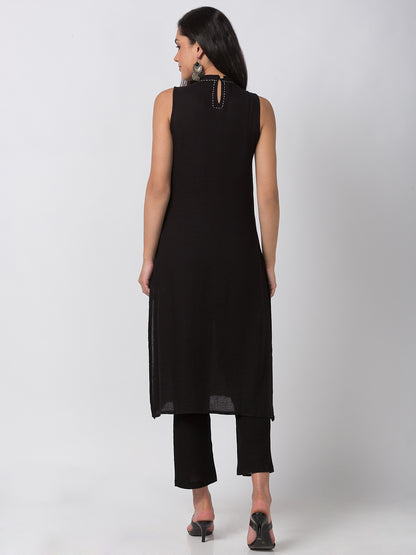 Women A Line Sleeveless Black Kurta