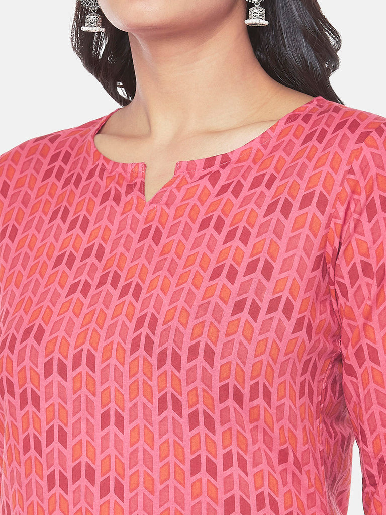 Cotton Three-Fourth Straight Women Fuschia Kurta