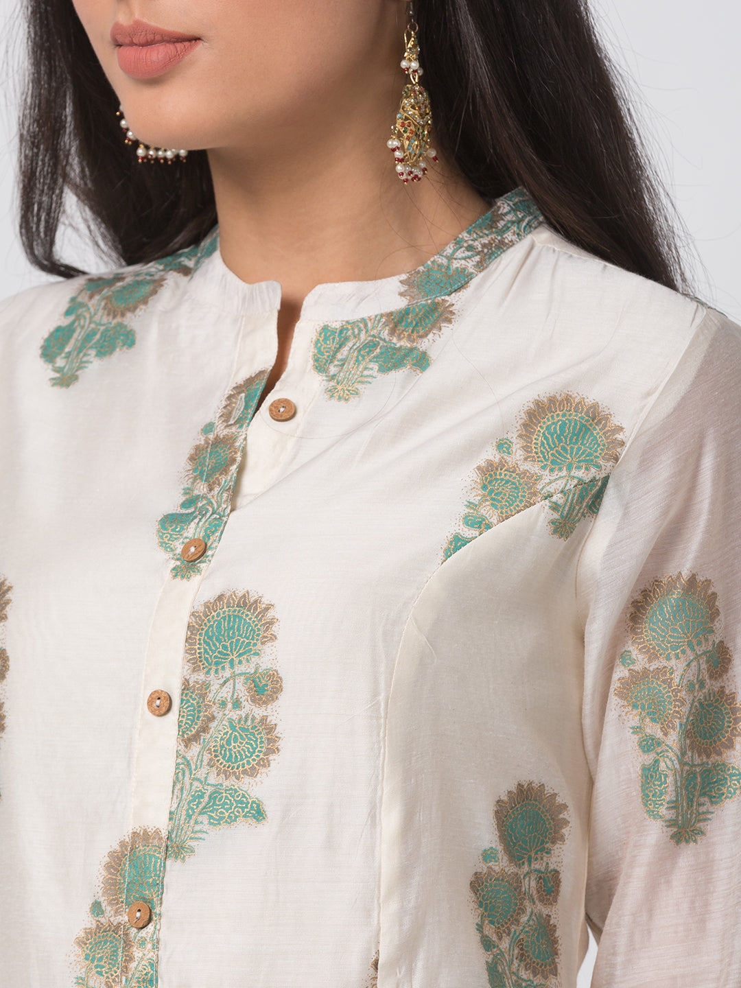Women A Line Three-Fourth Off White Kurta