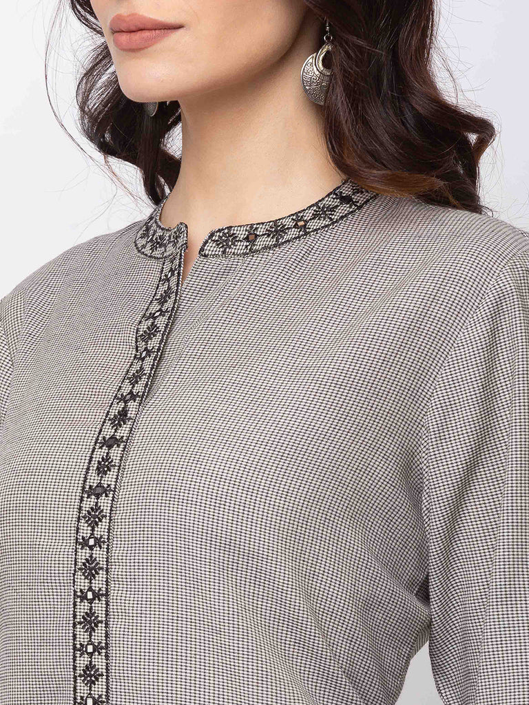 Women Straight Three-Fourth Grey Kurta