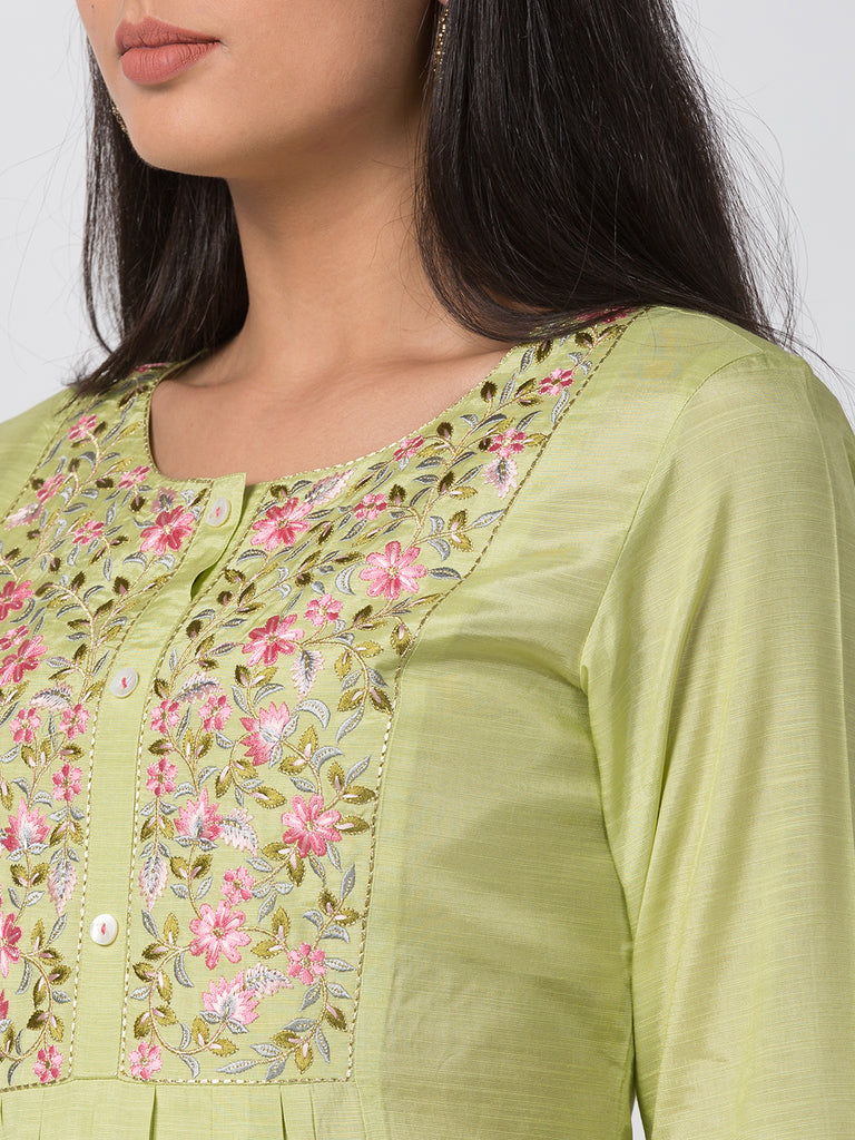 Women Gathered Three-Fourth Sap Green Kurta