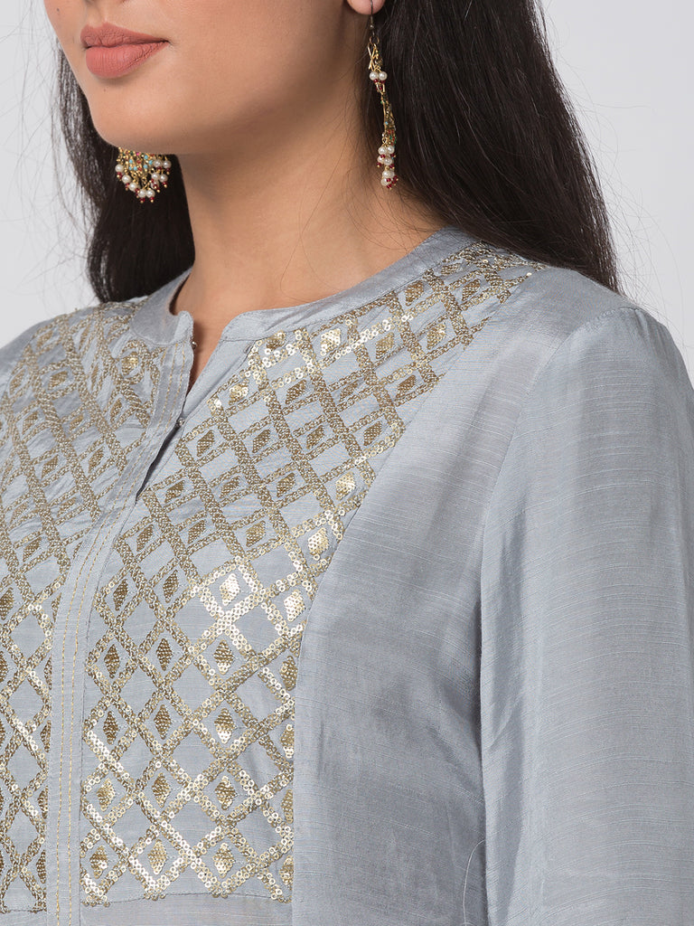Women A Line Three-Fourth Grey Kurta
