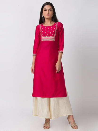 Women Regular Three-Fourth Fuchsia Kurta