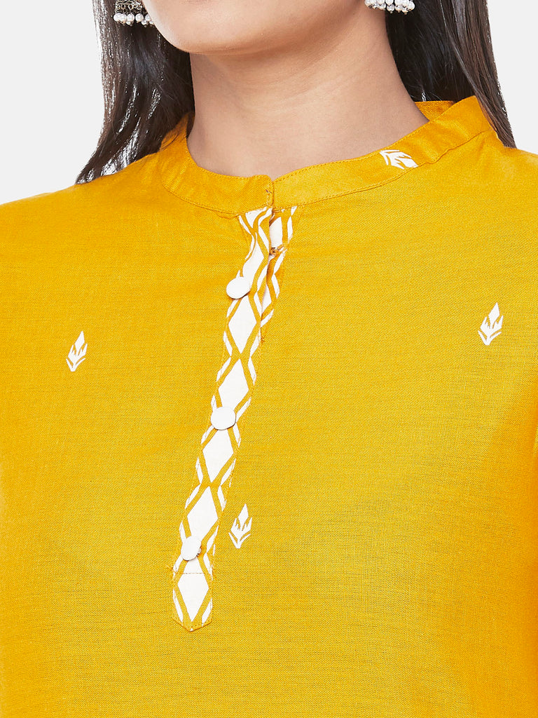 Powerloom Three-Fourth Straight Women Mustard Kurta