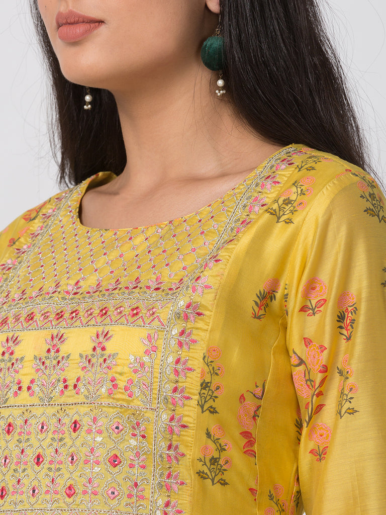 Women Kalidar Three-Fourth Yellow Kurta