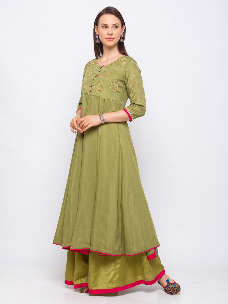 Shantoon Women Sap Green Skd