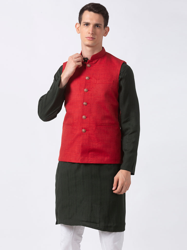 Men Straight Sleeveless Maroon Jackets