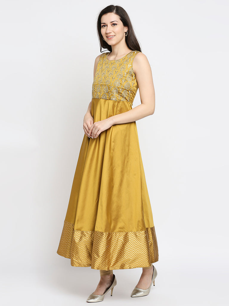 Women's Gold Polyester Embroidered Kurta