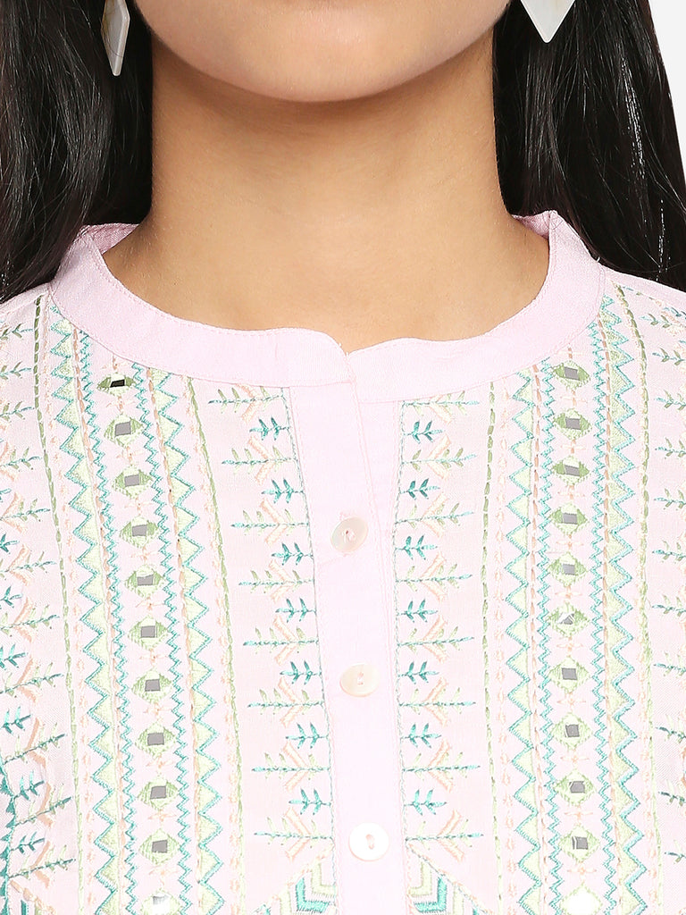 Women's Pink Rayon  Kurta