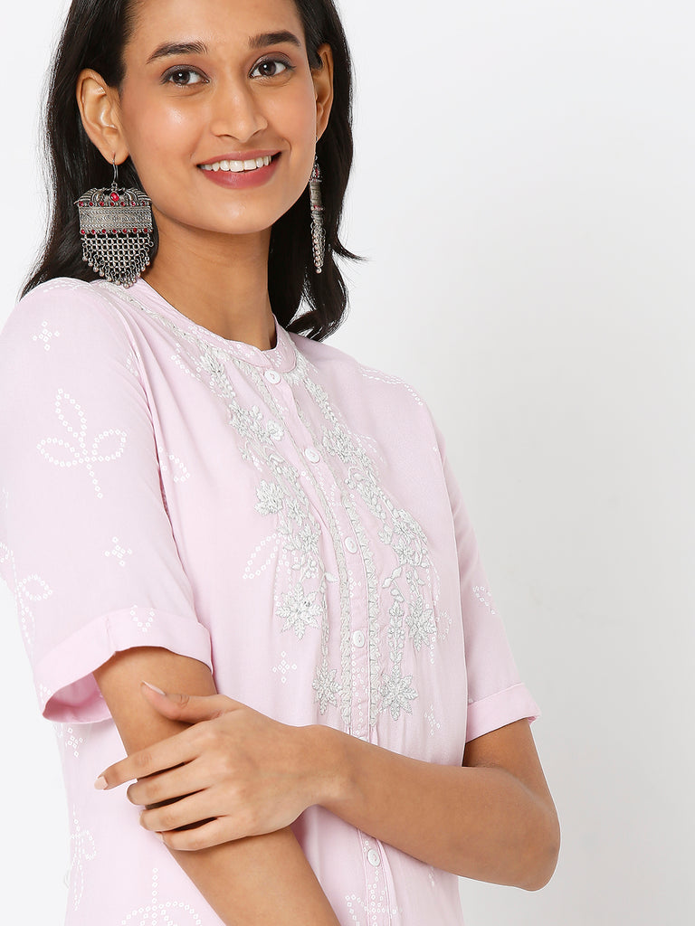 Women's Pink Rayon Embroidered Kurta