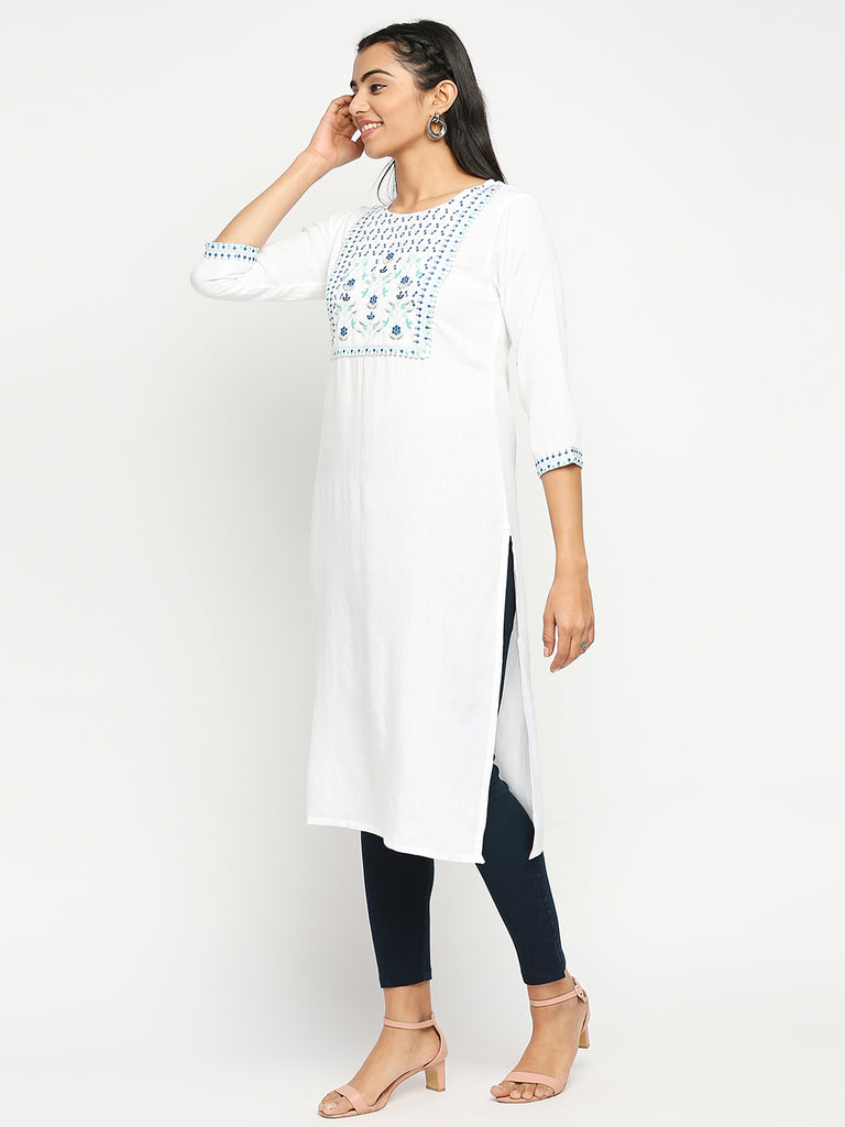 Women's Off White Viscose  Kurta