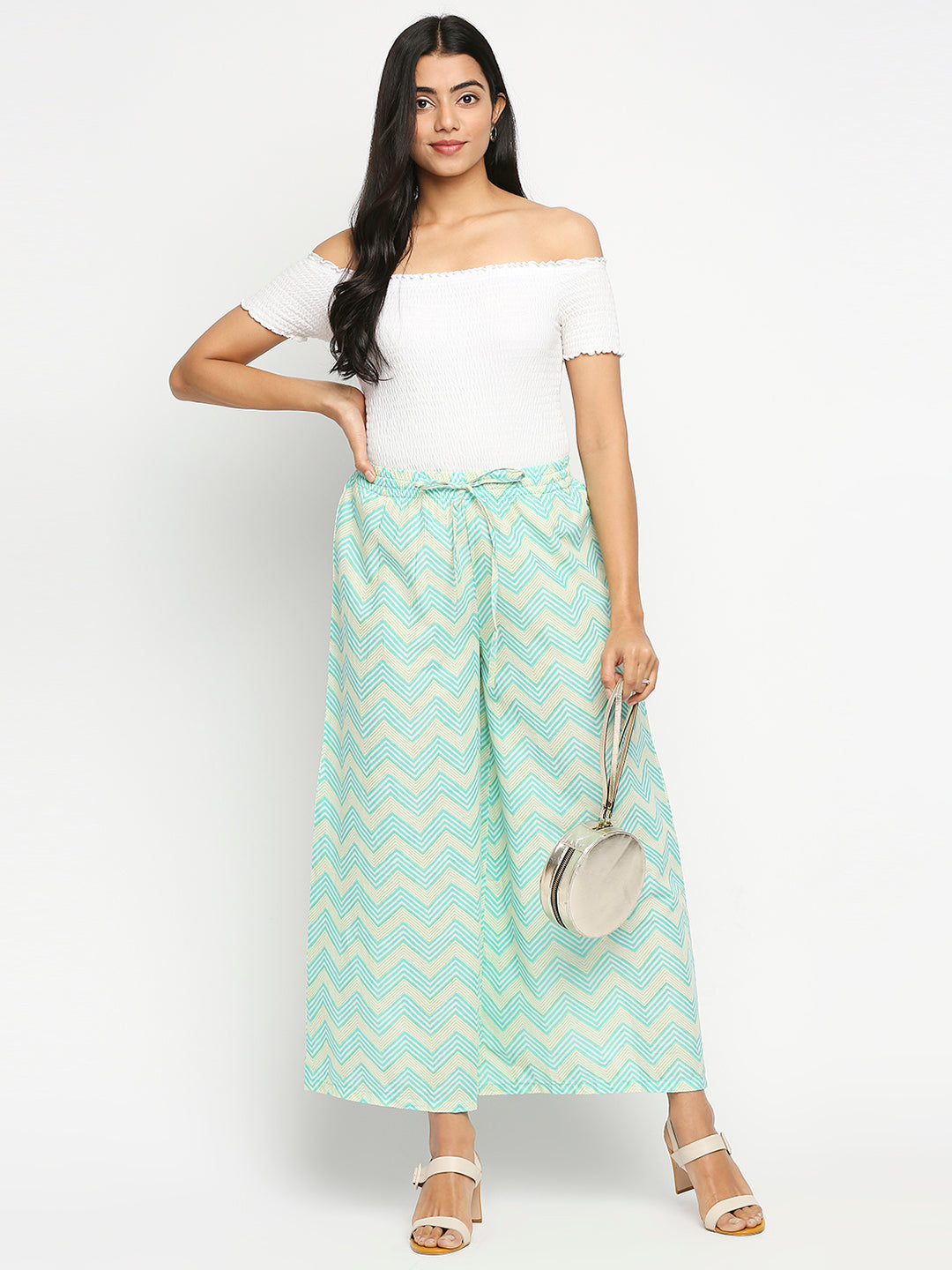 15 Outfits With Pastel Colored Palazzo Pants  Styleoholic