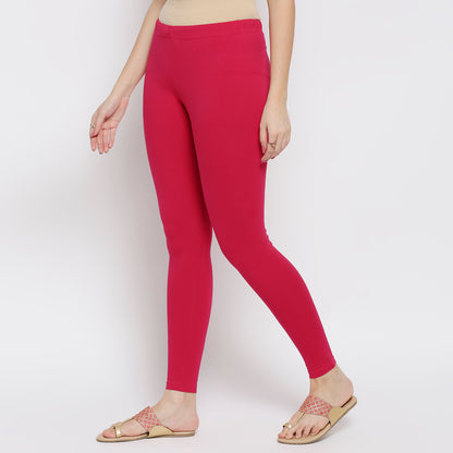 Women Bright Pink Cotton Lycra Solid Leggings