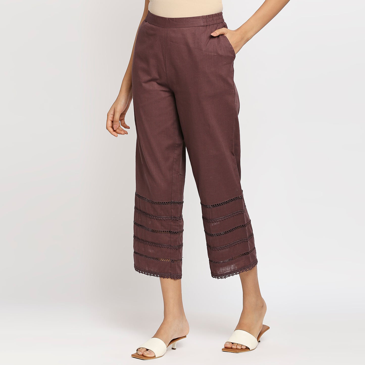 Women's Brown Cotton Self Print Pant