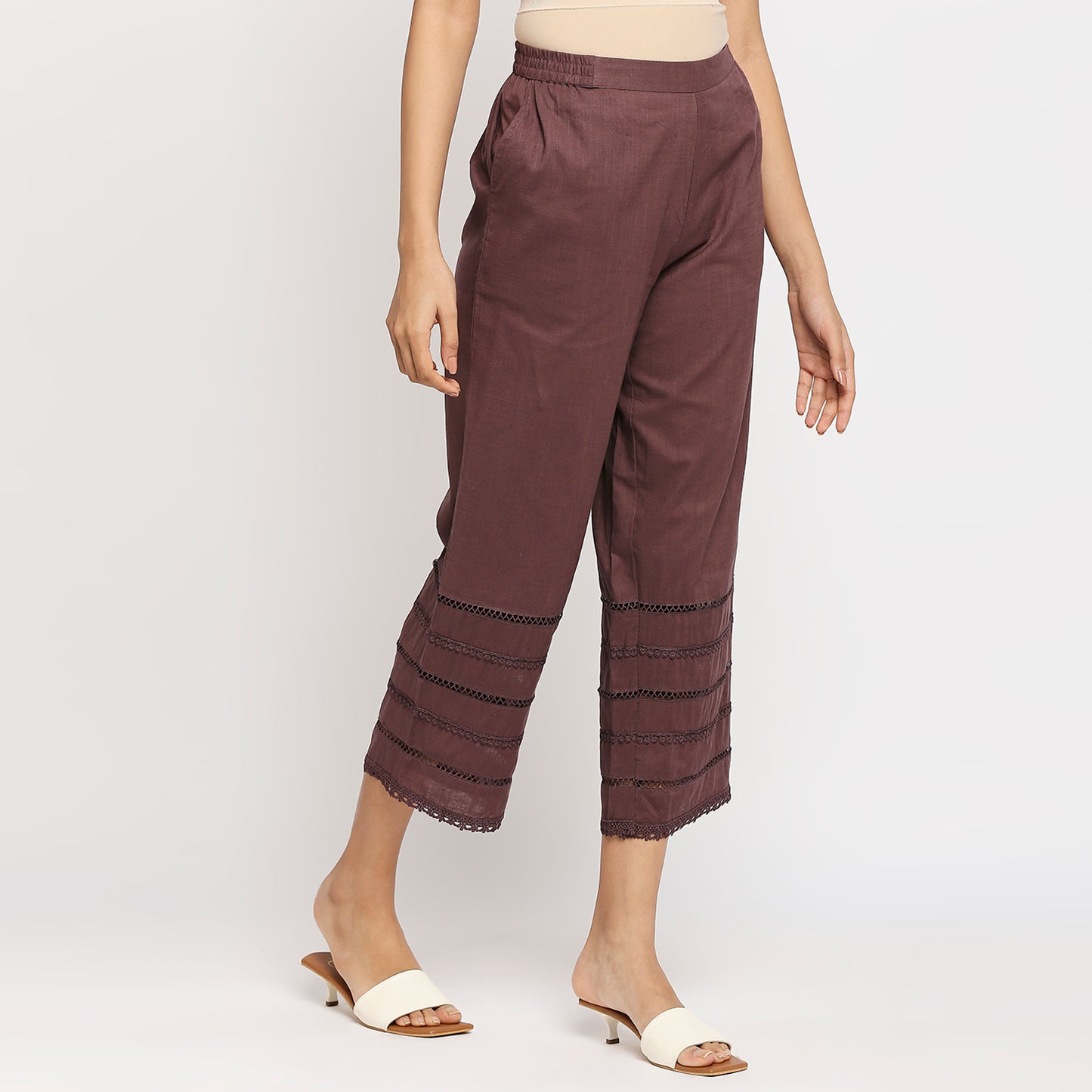 Women's Brown Cotton Self Print Pant