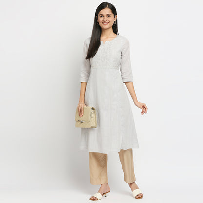 Women's Grey 60'S Cambric Embroidered Kurta
