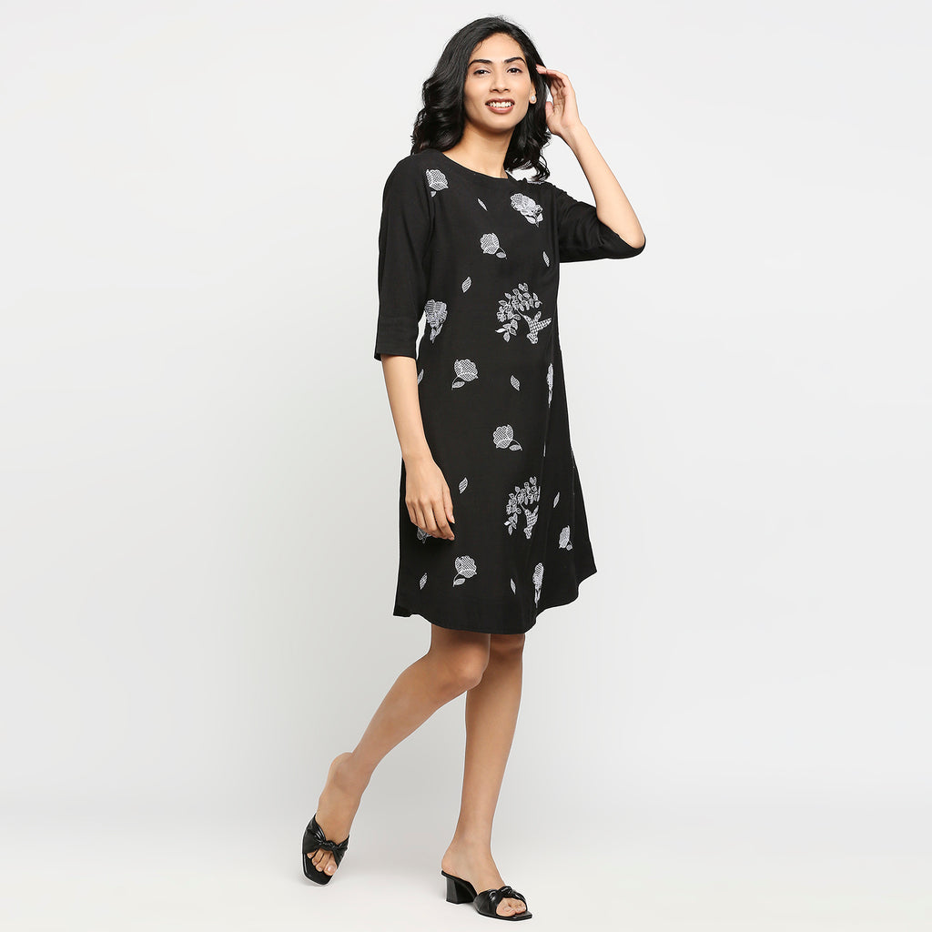 Women's Black Cotton Slub Floral Dress