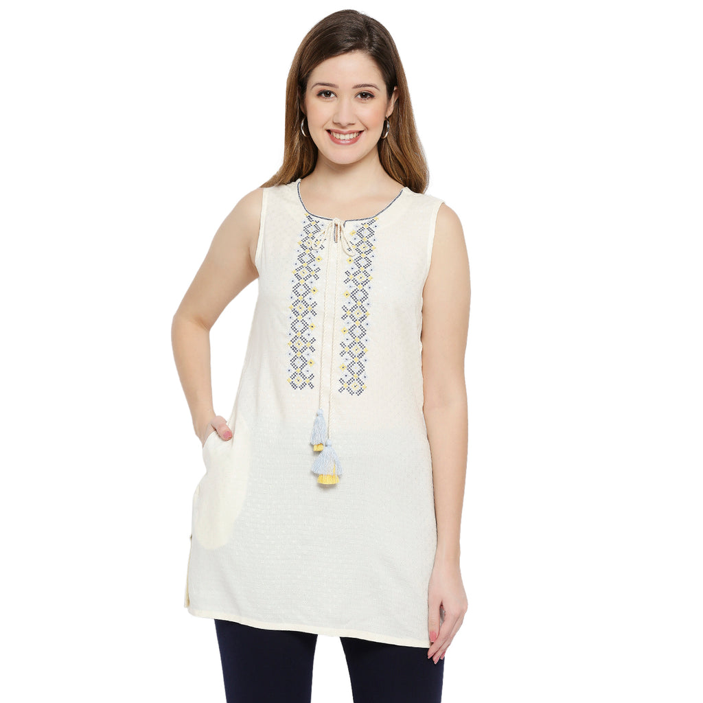 Women Off White Viscose Dobby Embroidered Top