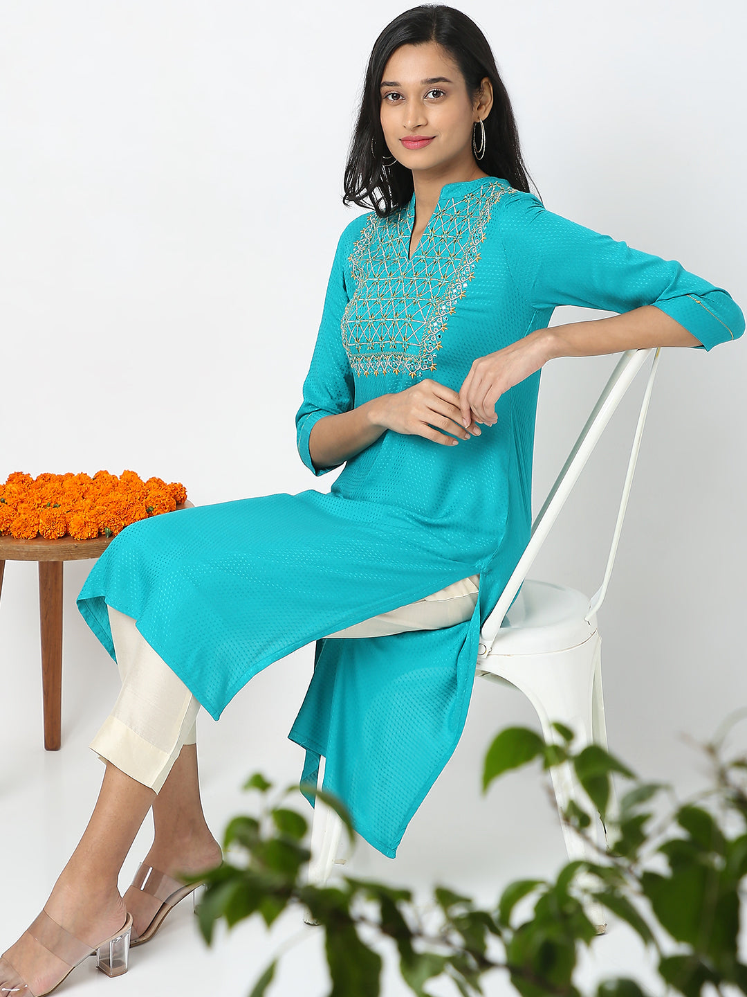 Women's Viscose Dobby Embroidered Kurta