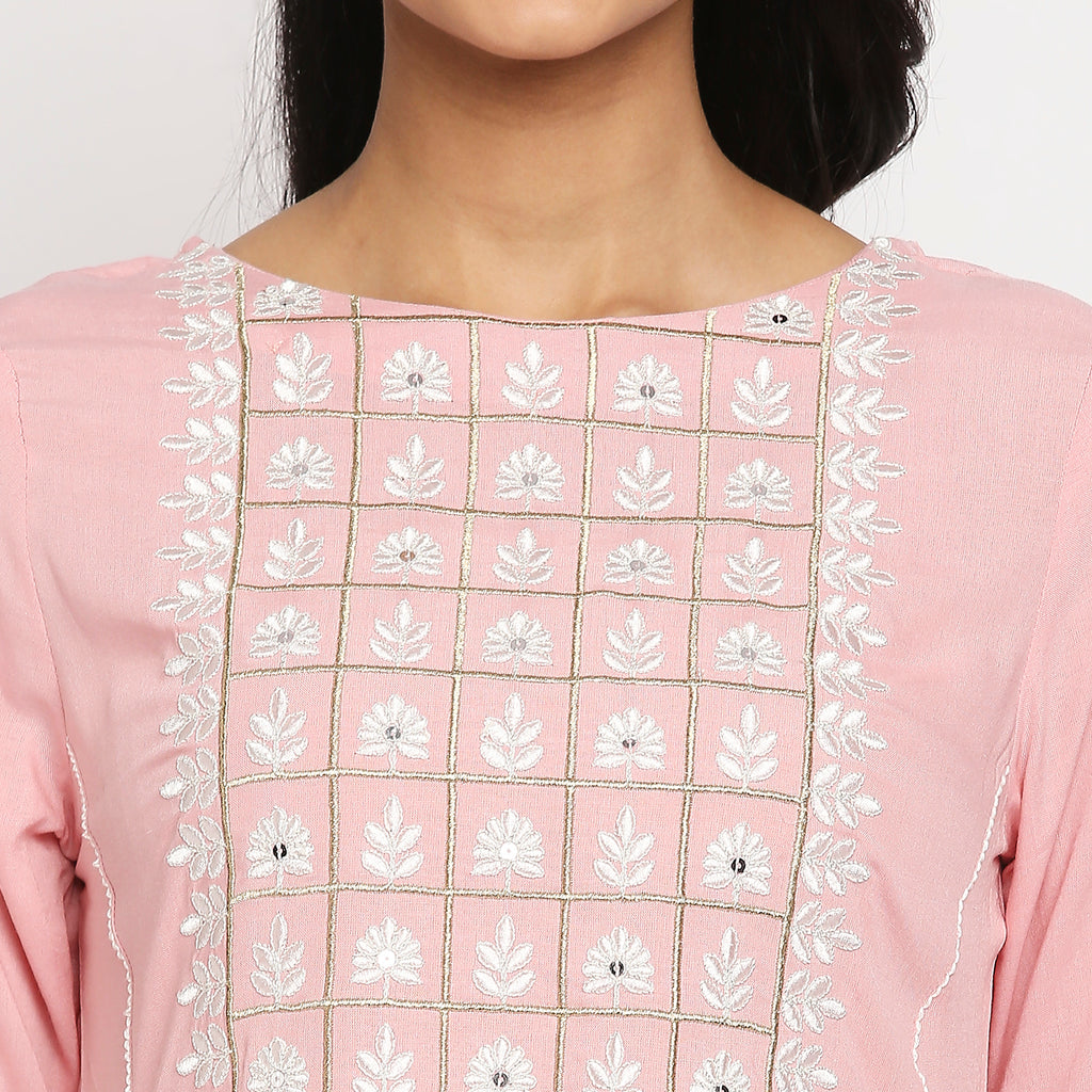 Women's Pink Rayon Embroidered Kurta