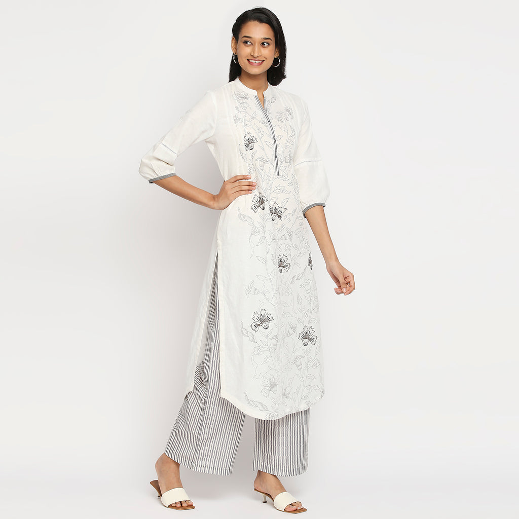 Women's White Cotton Linen Embroidered Kurta